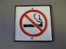 No Smoking Gusseisen Schild 10 cm