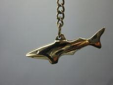 Massiv Messing Schlüsselanhänger Hai 6cm