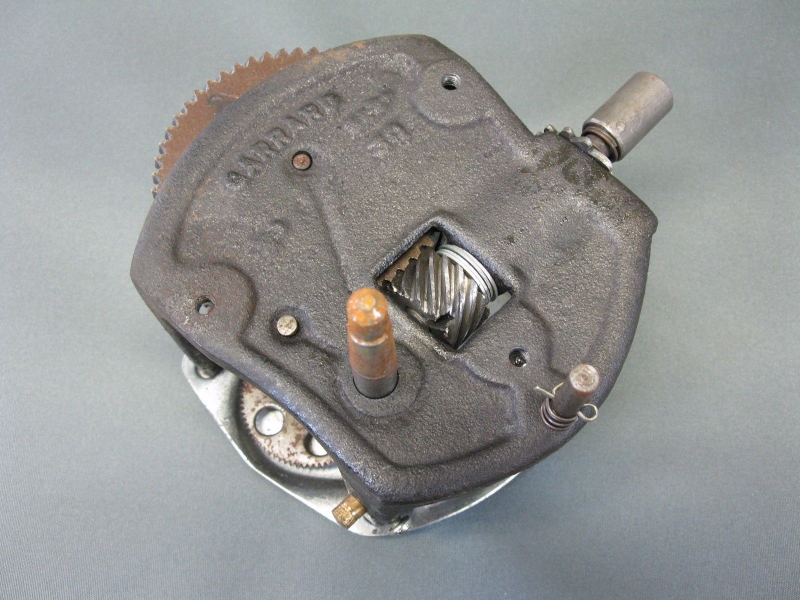 Grammophon Motor Ersatzmotor für Grammofon neuwertig doppelte Feder 11 cm