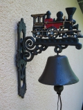 Große Glocke Türglocke rustikal Door Bell Gusseisen Lok rot
